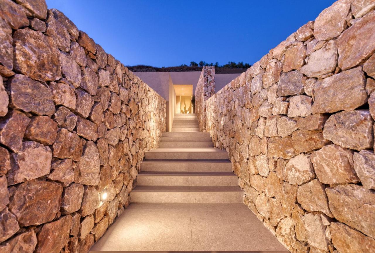 Santorini Sky, Luxury Resort Pyrgos Kallistis Exterior foto